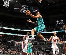 包含夏洛特黄蜂发布备战花絮，今夜刷新队史纪录，CBA常规赛任务艰巨，心理建设被强调的词条