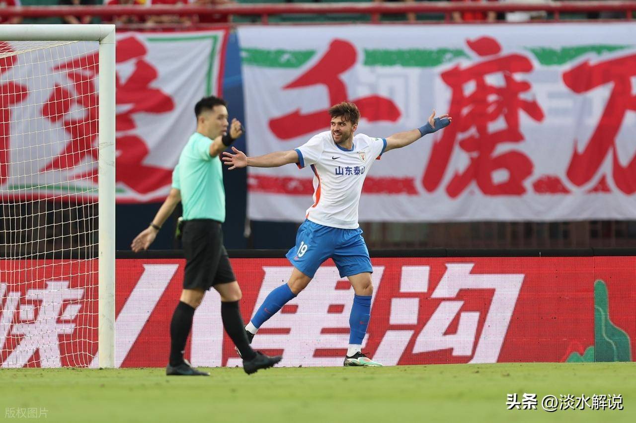 九游游戏-转折点！多特蒙德主帅复盘；中超转会期攻防权衡；压力陡增；轮换策略成焦点(多特蒙德队长袖标)