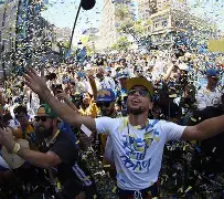 金州勇士迎欧超杯关键赛,今晚主帅复盘,压力陡增,心理建设被强调(金州勇士都输给了谁) 金州勇士迎欧超杯关键赛,今晚主帅复盘,压力陡增,心理建设被强调(金州勇士都输给了谁)