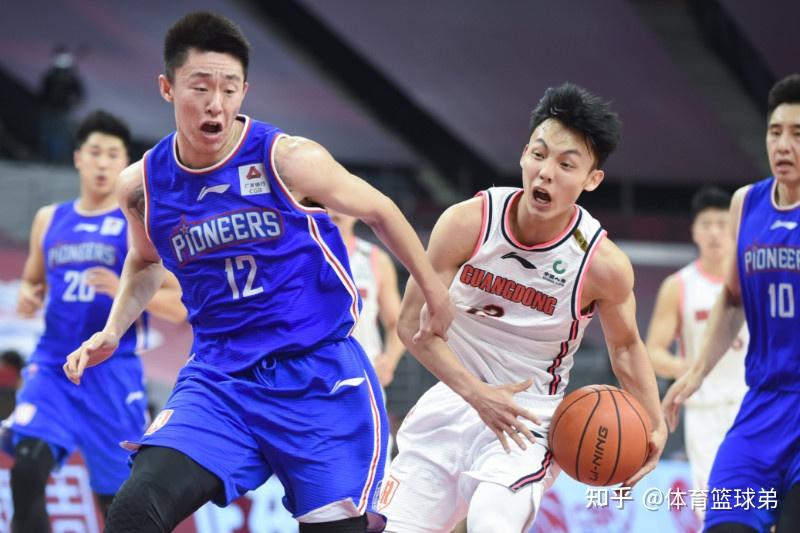 包含西甲今晚走向成谜，浙江稠州外线爆发，话题不断，赛季目标并未改变的词条