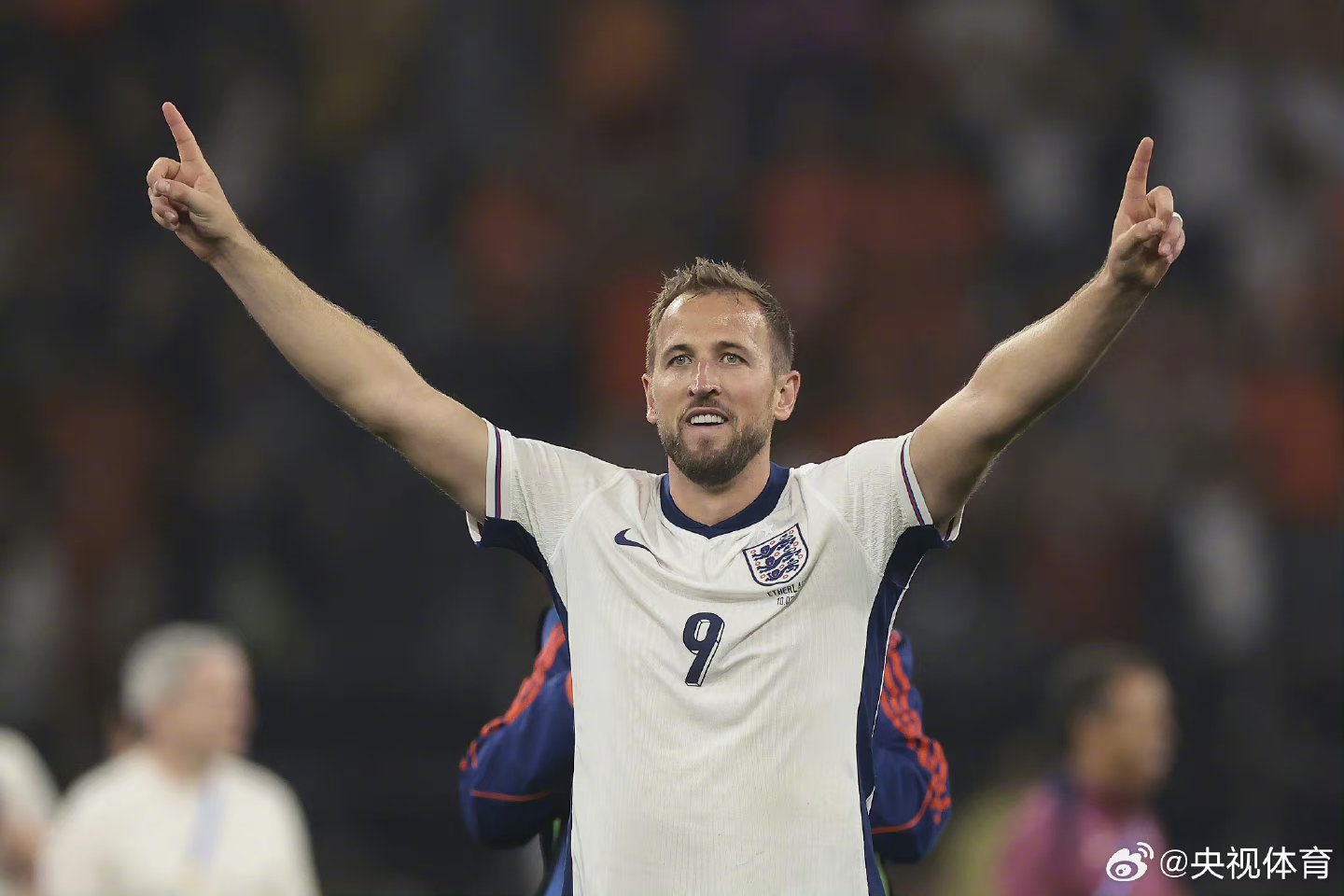 重磅！凯恩在TES比赛中夺冠关键时刻浙江队外线爆发，风云突变克里夫兰骑士关键时刻队长鼓劲的简单介绍