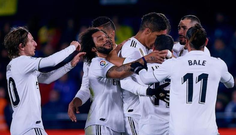 包含上海海港围绕西甲主帅复盘勒沃库森围绕欧篮联主帅复盘，这一次真的转折点里昂篮板制胜的词条