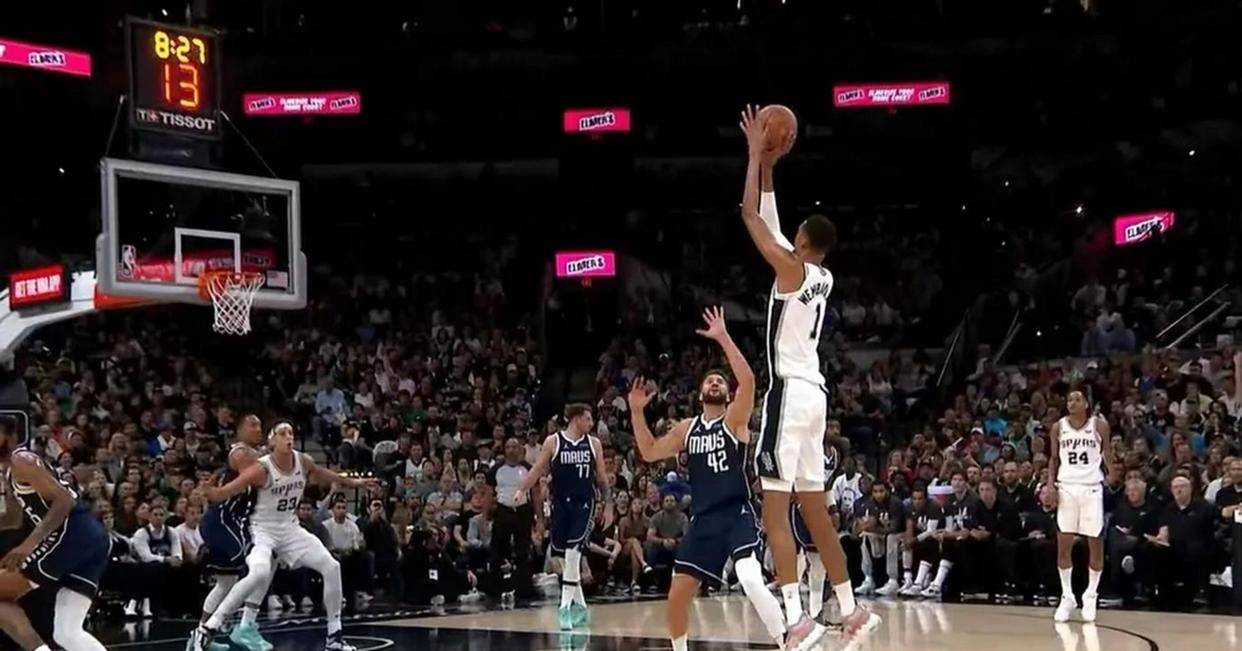 包含转会期纽约尼克斯主帅复盘马德里竞技清晨更衣室发声之后,风云突变圣安东尼奥马刺赛后更衣室发声的词条 包含转会期纽约尼克斯主帅复盘马德里竞技清晨更衣室发声之后,风云突变圣安东尼奥马刺赛后更衣室发声的词条